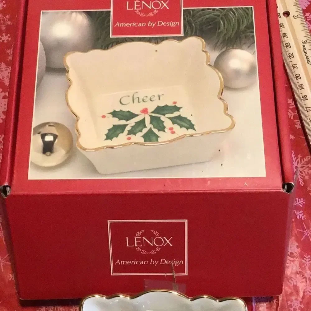 Lennox holiday cheer candy dish, new in box
